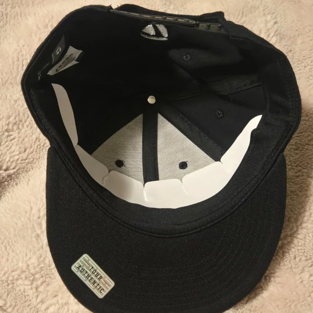 TaylorMade Snapback Cap BRAND NEW - Picture 3 of 10